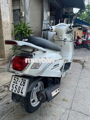 Attila Elizabeth đẹp nguyên zin.máy êm. Số Sài Gòn