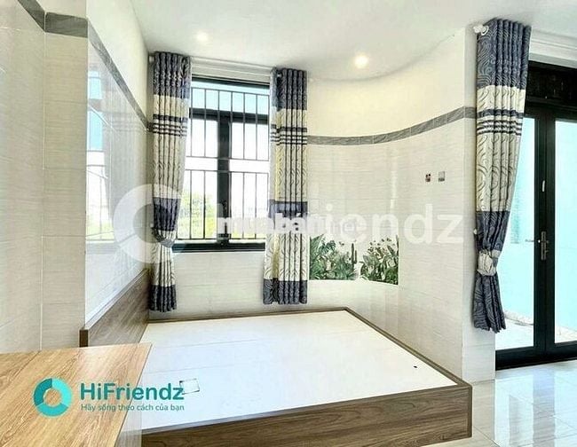 Trống Sẵn Căn Hộ Cao Cấp Full Nội Thất Bancol Ngay Đường số 7, Tên Lửa
