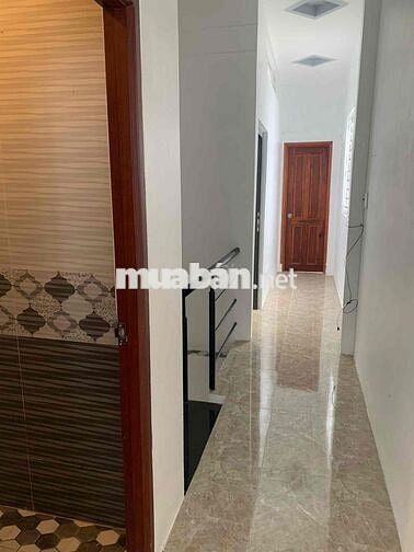 Nhà 3 phòng mới KDC Hưng Phú 1