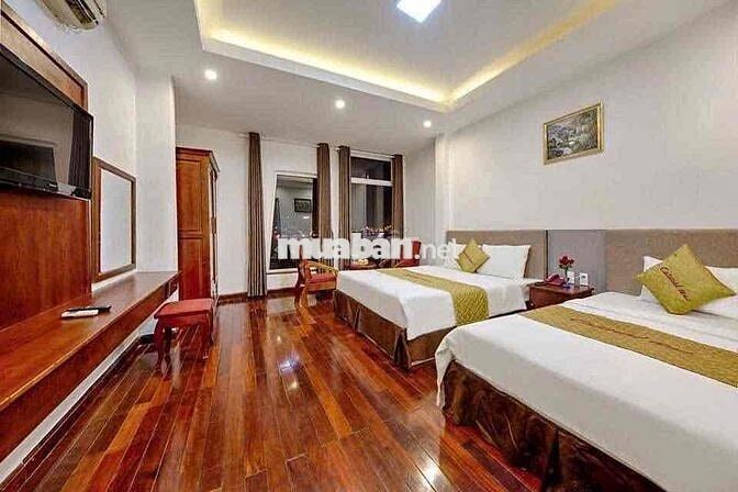 Cho thuê toà khách sạn 6 tầng Bạch Đằng gần chợ Hàn