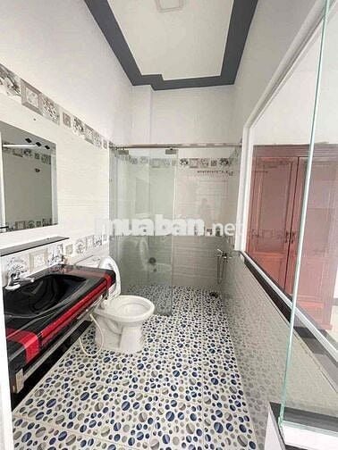 Nhà 4 phòng full nội thất KDC Hưng Phú 1