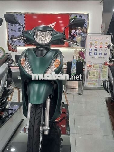 Hè năng động cùng Mcredit