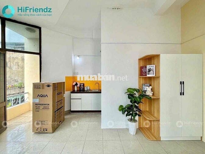 phòng ban công đón nắng ngay sát bệnh viện chợ rẫy