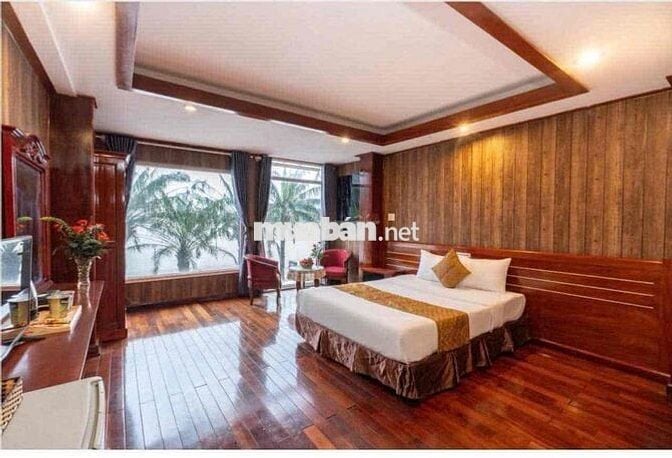 Cho thuê toà khách sạn 6 tầng Bạch Đằng gần chợ Hàn