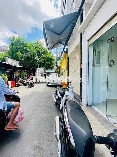 cho thuê nhà mặt tiền kinh doanh, nhà mới vị trí đông có 3 máy lạnh