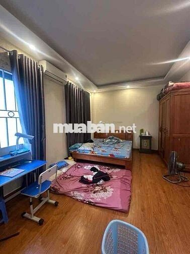 Nhà Đẹp ô tô Ngủ Trong Nhà Kinh Doanh Đa Dạng