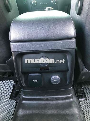 Ford Everest 2020 Titanium  AT 4x2 - 300tr nhận xe