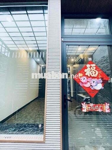 NHÀ MỚI 100% TÔN THẤT THUYẾT QUẬN 4 khu dân cư hiện hữu