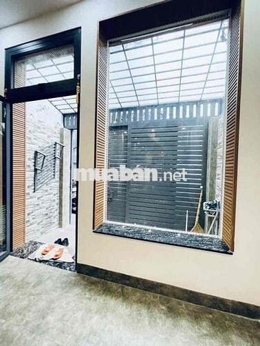NHÀ MỚI 100% TÔN THẤT THUYẾT QUẬN 4 khu dân cư hiện hữu