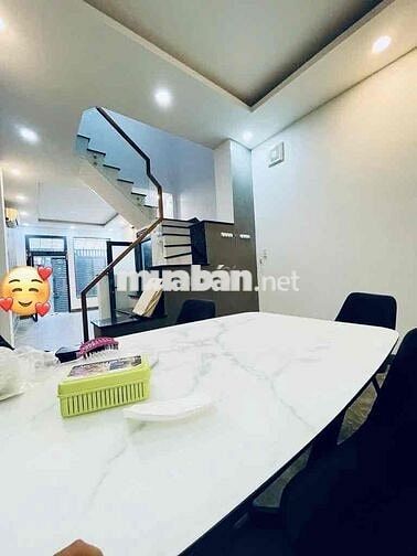 NHÀ MỚI 100% TÔN THẤT THUYẾT QUẬN 4 khu dân cư hiện hữu