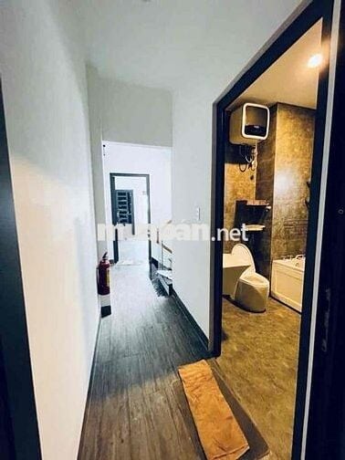 NHÀ MỚI 100% TÔN THẤT THUYẾT QUẬN 4 khu dân cư hiện hữu