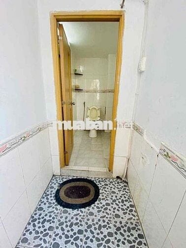 cho thuê nhà mặt tiền kinh doanh, nhà mới vị trí đông có 3 máy lạnh