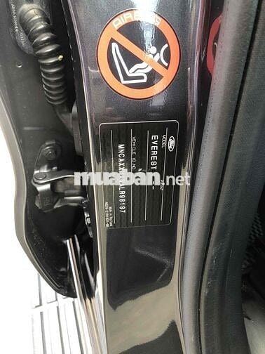 Ford Everest 2020 Titanium  AT 4x2 - 300tr nhận xe