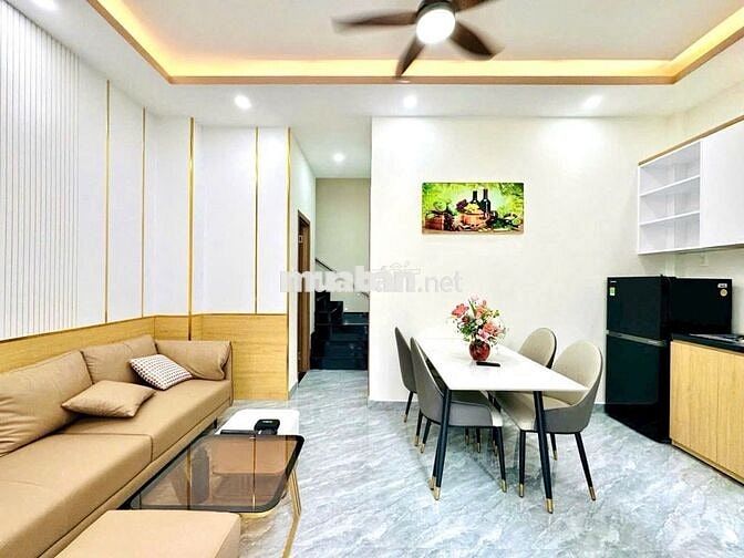 NHÀ CMT8, 35M2, 2 TẦNG, 3 PN, HẺM 3M, SỔ VUÔNG, NỘI THẤT MỚI, DÂN TRÍ