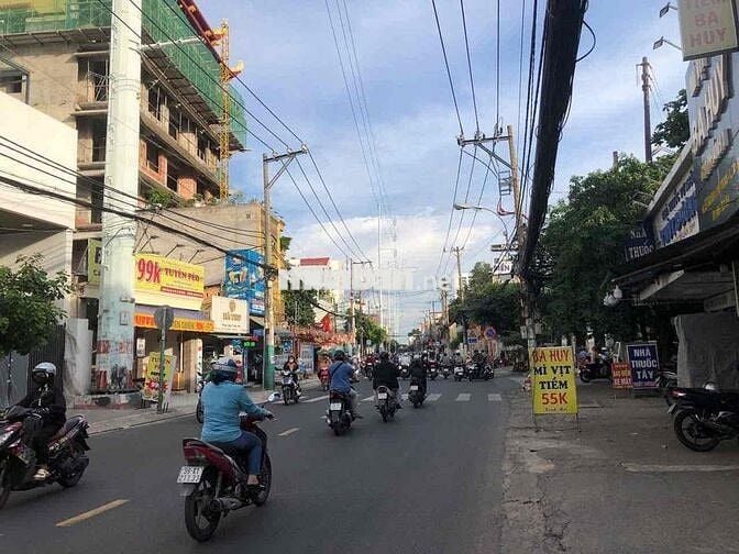 CHO THUÊ NC NGAY MT ÂU CƠ GẦn BV