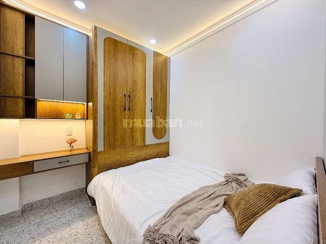 ⭐️Nhà 1 lầu tuyệt đẹp CAO CẤP hẻm sau lưng Mặt tiền Trương Đăng Quế, P