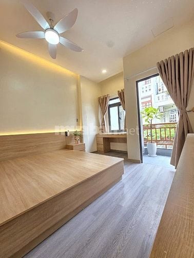 NHÀ MỚI ĐẸP, THANG MÁY, TRỆT, 3 LẦU, 60m2, 13.9 TỶ