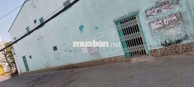 Nhà cho thuê căn goc 2 mặt tiền đường Thống nhất 3,6x25m 1L