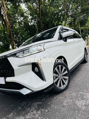 Toyota Veloz Cross 2022 CVT - (Xe Gia Đình 100%)