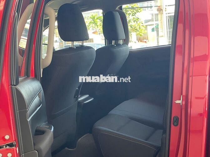 Toyota Hilux 2025 2.4L 4x2 AT