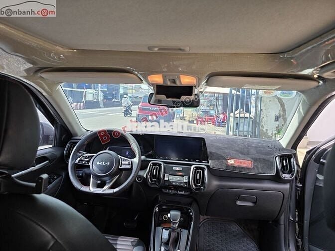 Kia Sonet Premium 1.5 AT 2023