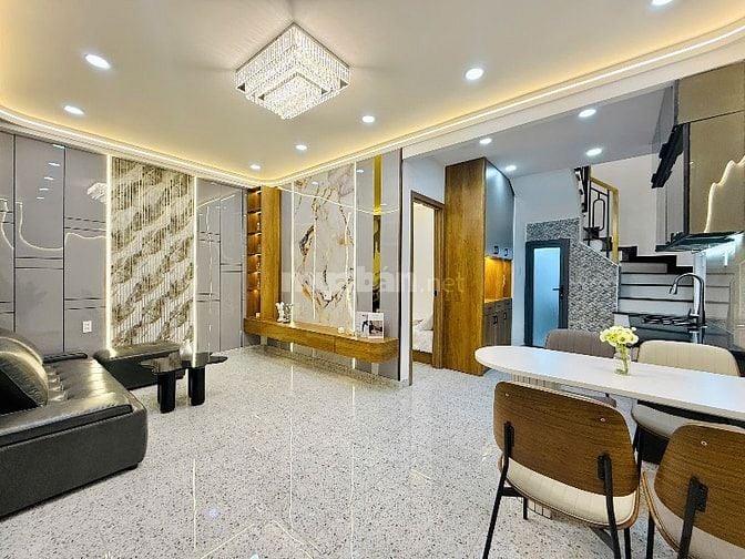 ⭐️Nhà 1 lầu tuyệt đẹp CAO CẤP hẻm sau lưng Mặt tiền Trương Đăng Quế, P