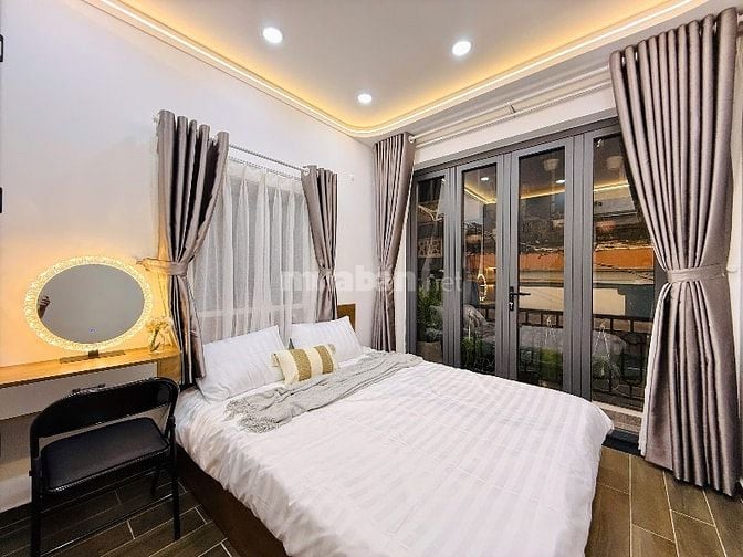 ⭐️Nhà 1 lầu tuyệt đẹp CAO CẤP hẻm sau lưng Mặt tiền Trương Đăng Quế, P