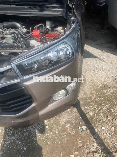 Toyota Innova 2019 2.0E - 140000 km