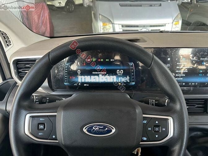Ford Transit Premium+ 2025 - 1 Tỷ 91 Triệu