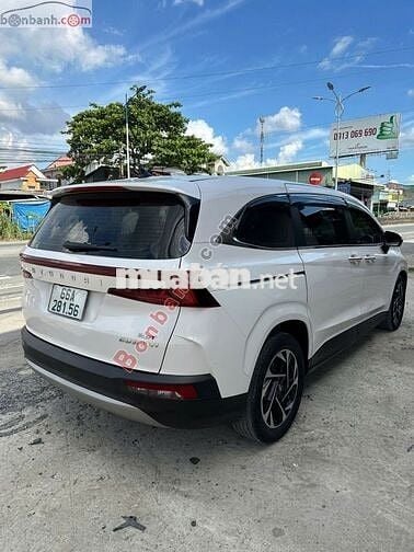Hyundai Custin Cao Cấp 2.0T 2023