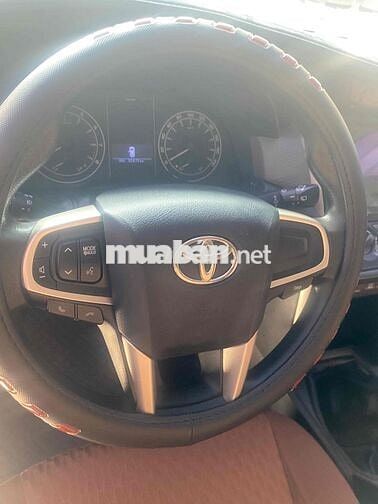 Toyota Innova 2019 2.0E - 140000 km
