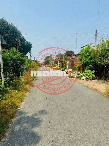 KHÁCH EM CẦN RA GẤP LÔ ĐẤT TRONG HÌNH ĐỂ HỒI VỐN LÔ ĐẤT