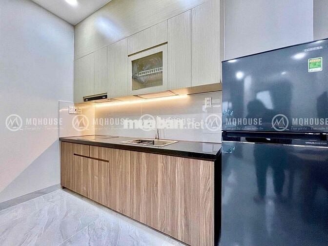STUDIO BAN CÔNG - MỚI ĐẸP NGAY CHỢ TÂN HƯƠNG - NHÀ MỚI ĐẸP