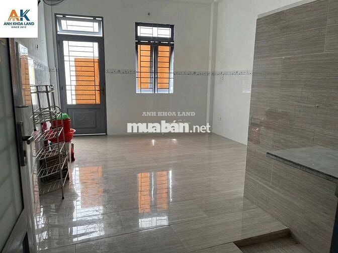 Kẹt tiền hạ giá bán gấp CHDV thu nhập cao ngay đường số 6, Linh Tây