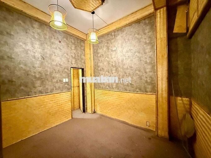 Cho thuê nguyên căn 3 tầng Hoàng Diệu