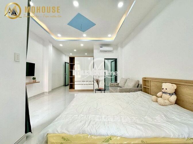CHO THUÊ PHÒNG FULL NỘI THẤT QUẬN 3, BAN CÔNG GẦN ĐH KINH TẾ UEH