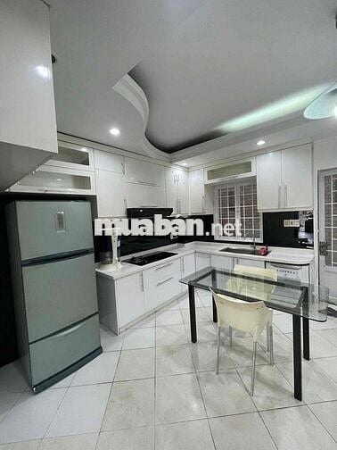 NHÀ TÊN LỬA- 3 TẤM 5-NỘI THẤT NHƯ HÌNH -GIÁ RẺ