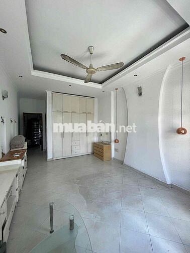 NHÀ TÊN LỬA- 3 TẤM 5-NỘI THẤT NHƯ HÌNH -GIÁ RẺ