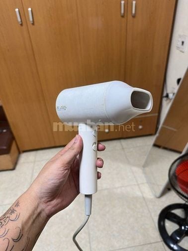 Máy sấy tóc Xiaomi ShowSee A1 cũ cần bán