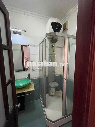 NHÀ TÊN LỬA- 3 TẤM 5-NỘI THẤT NHƯ HÌNH -GIÁ RẺ