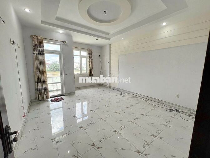 NGANG 8M - CHO THUÊ MTKD VIEW SÔNG TRẦN XUÂN SOẠN QUẬN 7