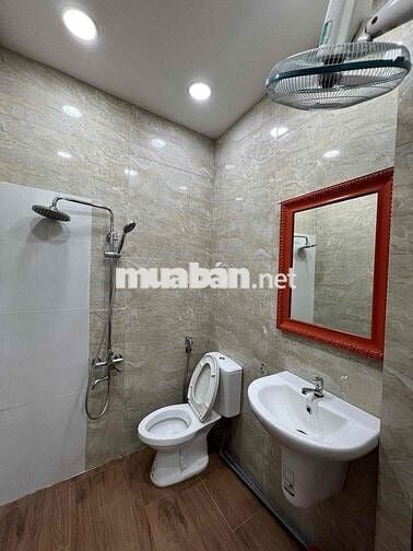STUDIO CỬA SỔ LỚN FULL NỘI THẤT NGAY BÌNH THẠNH