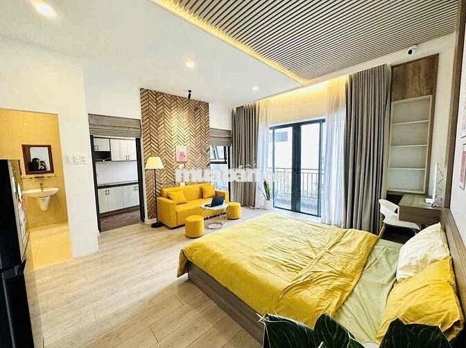 Studio Ban Công Thoág Mát ngay Trung Tâm Quận 10