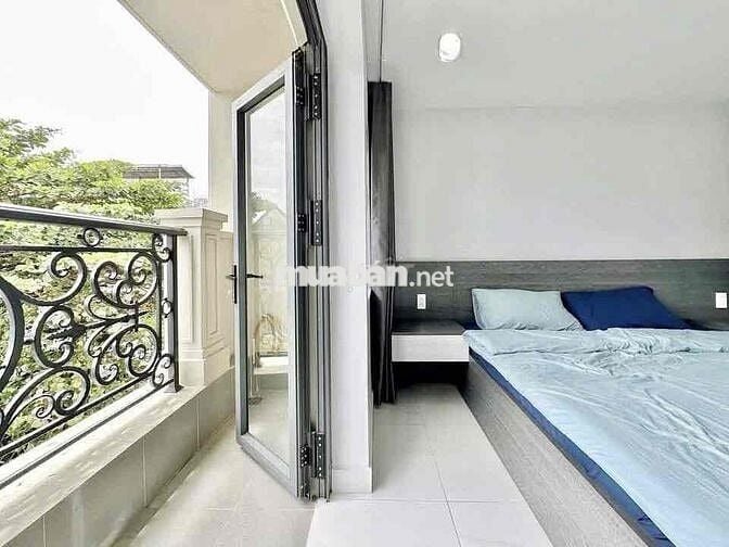 Cho Thuê Phòng Tách Bếp Ban Công Hiện Đại Gần Công Viên Hoàng Văn Thụ