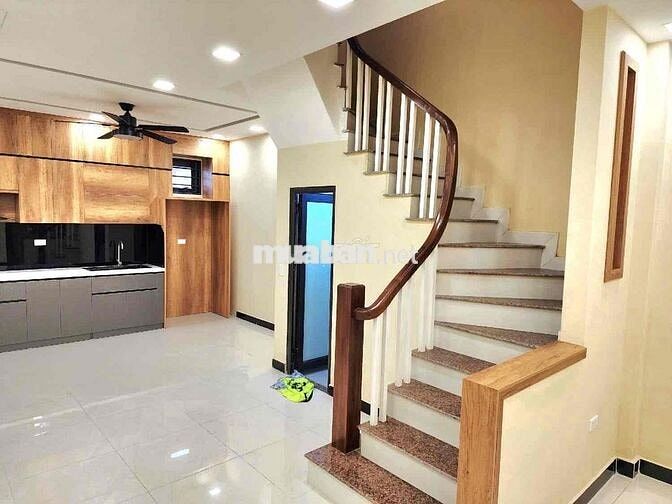 Nhà đẹp Khương Trung, ngõ 3m thông, 40m ra ô tô. 40mx4T. Chỉ 7,8 tỷ