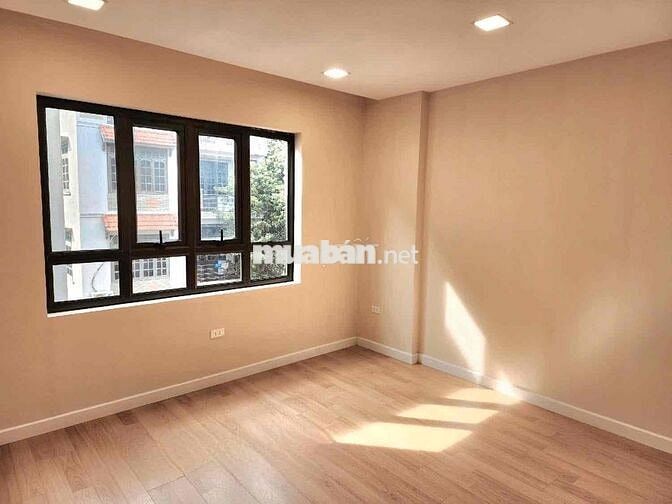 Nhà đẹp Khương Trung, ngõ 3m thông, 40m ra ô tô. 40mx4T. Chỉ 7,8 tỷ