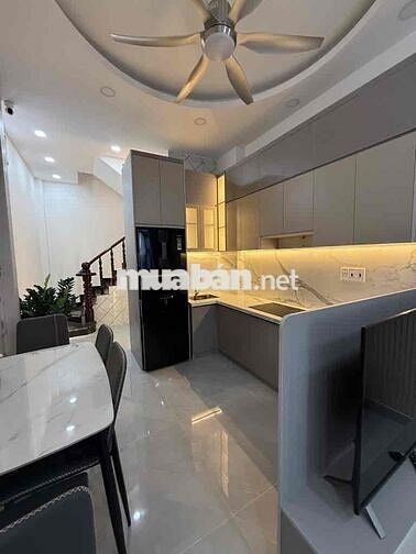 🔥NHÀ ĐẸP TRUNG TÂM GÒ VẤP - TẶNG FULL NỘI THẤT - 4 TẦNG - 30M2 - 4.9 t