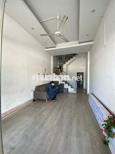 Nhà 3 Tầng - Vỉa Hè Rộng - MT Nguyễn Hữu Thọ, Hải Châu