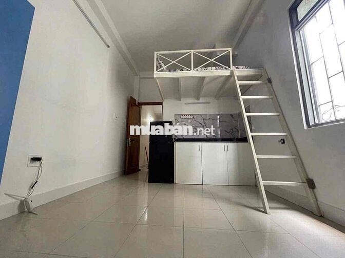 CĂN DUPLEX CỬA SỔ TRỜI NGAY HÀNG XANH BÌNH THẠNH