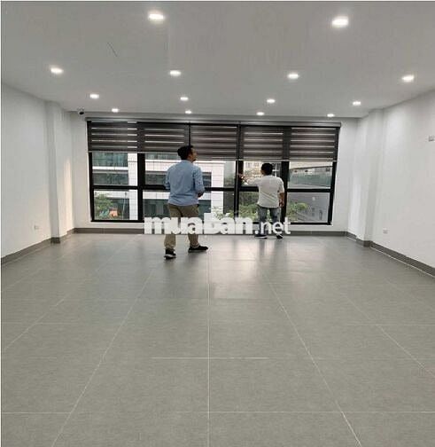 Cho thuê căn nhà 70m2 xây 7 tầng tại phố Nguyên Khang - Cầu Giấy